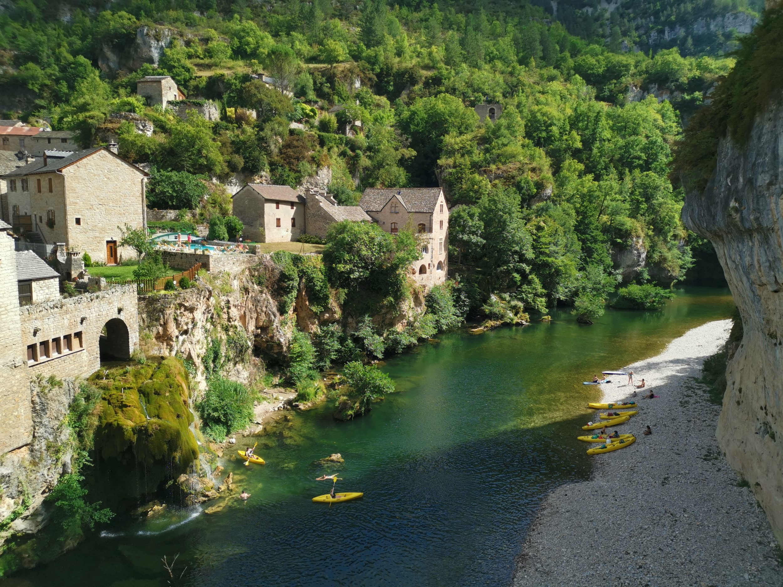 Lozère — plateaux de l’Aubrac et gorges du Tarn